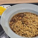 스툰 이미지