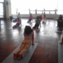 아쉬탕가 요가 이미지