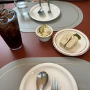 삼거리 세탁소 | 전주 구프오프 본점 수비드 닭 다리 살 스테이크 &amp; 전복 리조또 후기