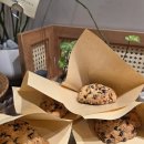 라떼온 | 대연동 주차장 카페 그리다 :: 주차 걱정 NO, 말차라떼랑 스콘 털어온 후기