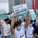 [포토뉴스] 막강 화력 보여준 젊은의사 파업 집회 이미지