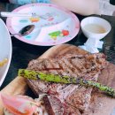 강변레스토랑 이미지