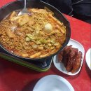 원조부터 숨은 맛집까지… 추억 소환하는 서울 즉석떡볶이 5선 이미지