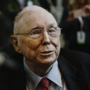 워렌 버핏의 친구이자 사업 파트너인 찰리 멍거(Charlie Munger)가 99세로 사망했습니다 이미지