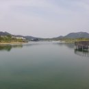 자연과호수 이미지