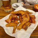 2016146 | 목동사거리 화곡 남부시장 안 송엘림 치킨, 옛날통닭에 생맥주 홀에서 드세요