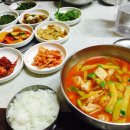 애호박찌개를 처음 맛봤습니다. 이미지