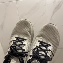 동화세탁 | 발을씻자 풋샴푸로 흰운동화 세탁한 후기 및 꿀팁