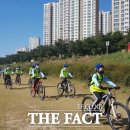 공릉천자전거도로변 이미지