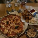 씨제이올리브영(주) 신촌중앙점 | 신촌 회식 모임 2차 술집 추천 수제맥주 맛집 브릭스5221