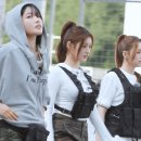 방탄조끼 입은 피프티피프티 아테나 이미지