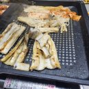 장어농장 이미지