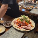 고추장주물럭 | 망원동고기집 '전국일 김치삼겹' 미나리 고추장 주물럭&amp;된장찌개&amp; 멸치국수 메뉴후기