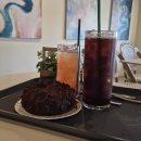 홀시드카페2 | 부산 사상 카페 노낭뜨 ☕ | 분위기 좋은 2층 카페, 쇼콜라홀 솔직 후기