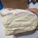 홍콩 'Guschlbauer' 빵집에서 파는 데빌 치즈 번 이미지