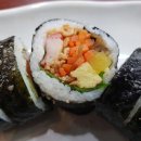 김밥에빠진유부