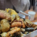 조개에 빠진 칼국수 이미지