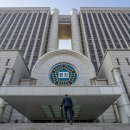 법원의 정치화… &#39;이재명 지키기&#39; 폭주하는 권력 눈치보며 굴복 이미지