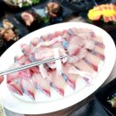 NR-1[고하대로]-상-25 | 윤이네수산에서 먹고 느낀 목포 해산물의 마법 회 한 접시에 담긴 바다의 맛다른