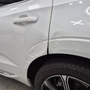 볼보 xc60 문짝.헨다 작업사진 입니다. 이미지