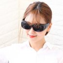 안경닷컴 이미지