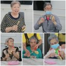 (주)이레푸드(행복한요양원) | 송도요양원 어르신들 웃음꽃 피우는 특별한 프로그램들