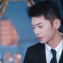 세탁하는 남자들 이미지