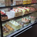 용남초등학교 | [창원] 토르테, 가로수길카페 화이트톤 감성 디저트 맛집 주말 방문 후기 주차 팁