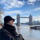 [기사] 김영대, 런던 여행 중인 올블랙 멋쟁이…"가려도 잘생김" 이미지