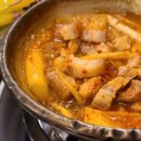 항아리 김치찌개 이미지