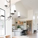 더 다이닝 테이블 이미지