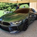 BMW M8 그란쿠페 이미지