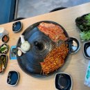 싹쓰리솥뚜껑김치삼겹살다산