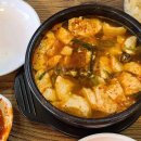 40+요가-몸과 마음의 건강으로 찾는 행복 이미지