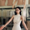 그룹 에스파(aespa) 멤버 카리나, 사람이야 마네킹이야? 비현실적 비주얼의 정점 ‘LEMONADE’의 ‘Complæxity Tra 이미지