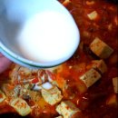 간단하고 맛있게 한끼해결~칼칼한 김치 마파두부덮밥 레시피 이미지