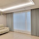 햇살품은 창 이미지