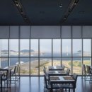 아스티호텔 부산 - 부산역과 항구를 품은 감각적인 라이프스타일 호텔, 편리한 접근성과 세련된 공간을...