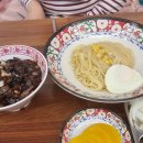 중화식탁 이미지