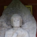 한계리 석조비로자나불좌상 | 성주 금봉리 석조비로자나불좌상(星州 金鳳里 石造毘盧舍那佛坐像).경북