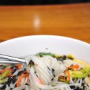 장비빔국수와 굴국밥 보쌈 이미지