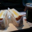 까칠한토스트 이미지