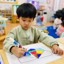 11월 4주 - 빛, 소리와 우리 생활 (빛을 내는 물건, 종이접기, 미술, 전등갓 만들기, 신체, 창의, 노래방 놀이, 감정) 이미지