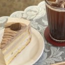 [인천 구월동 카페] 데이트하기 좋은 베이커리 카페 / 꿀밤케이크 맛집 카페 휘게101 내돈내산 후기