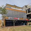 이휘민 | 아산 신정호수 2층 테라스 스카이어닝 시공 후기: 완벽한 호수 뷰를 담은 루프탑 인테리어