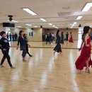 시니어모델워킹 이미지