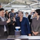 오늘자 한국 방문한 AMD 리사수 이미지