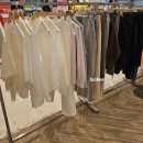 시니어 라이프 스토리 연극반 | 팔로워 1.5만 이유 알겠네! 미즈스모 26SS 신상, 신촌 현대 팝업 실물 후기