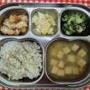 7월29일(월요일)석식:차조밥,두부된장국,과일소스탕수육,얼갈이나물,백김치 이미지