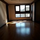 브라운스톤 앞 버스정류장 이미지